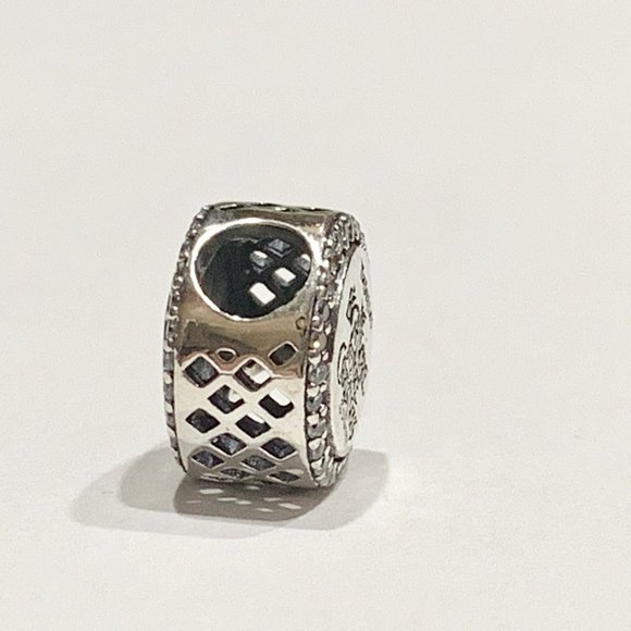 Pandora Disney Nightmare Before Christmas Charm - Picture 3 of 4